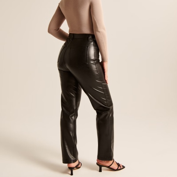Abercrombie & Fitch Pants - Vegan Leather 90s Straight Pant